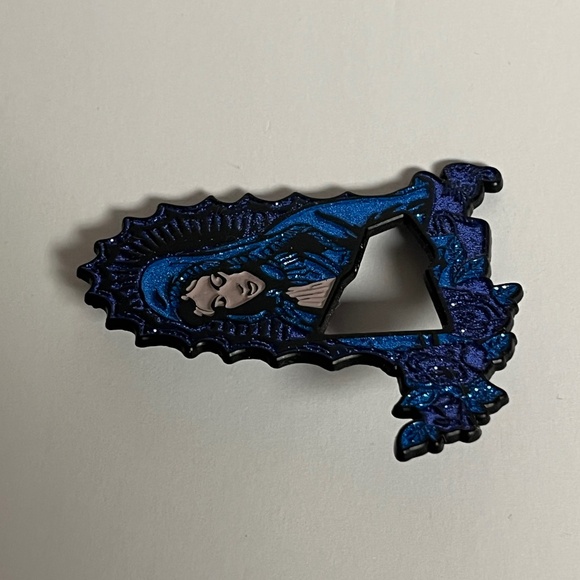 Virgin Mary New Era Frame Hat Pin Pins Hats Bag Fitted Blue Black Glitter Roses - Picture 5 of 8